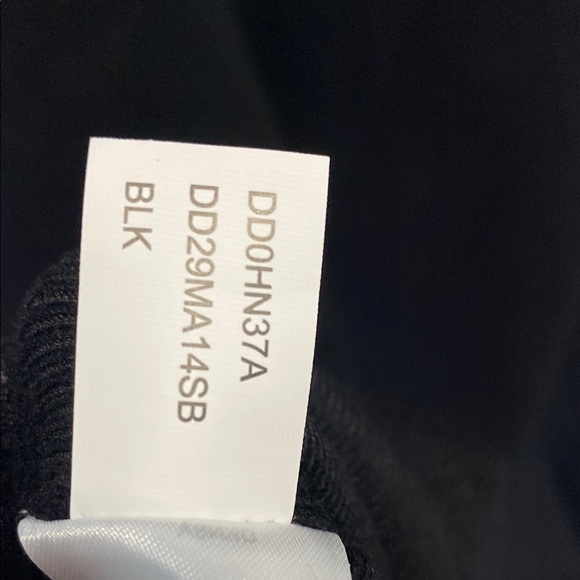 Dkny Black and Gold Long Sleeve Sheath Dress - Picture 10 of 10